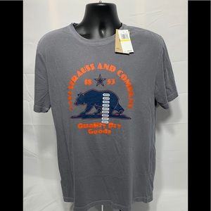 Levi’s MENS T-shirt Bear Graphic T Size M